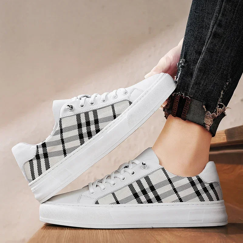 Da Vinci Sneakers
